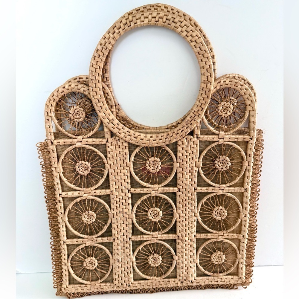 Vintage 70s Woven Wicker Rattan Straw Coastal Tote Bag Boho Hippie Floral